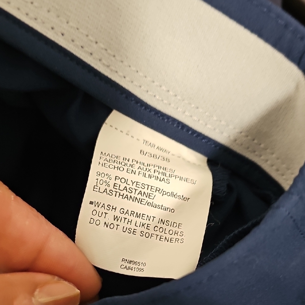 Under Armour Women's Navy Blue Stretch Dress Pants - Picture 8 of 8